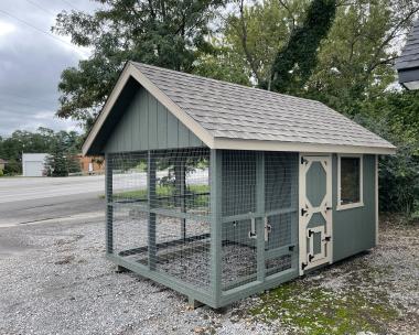 8x12 King Coop with Nesting Area and Exterior Run